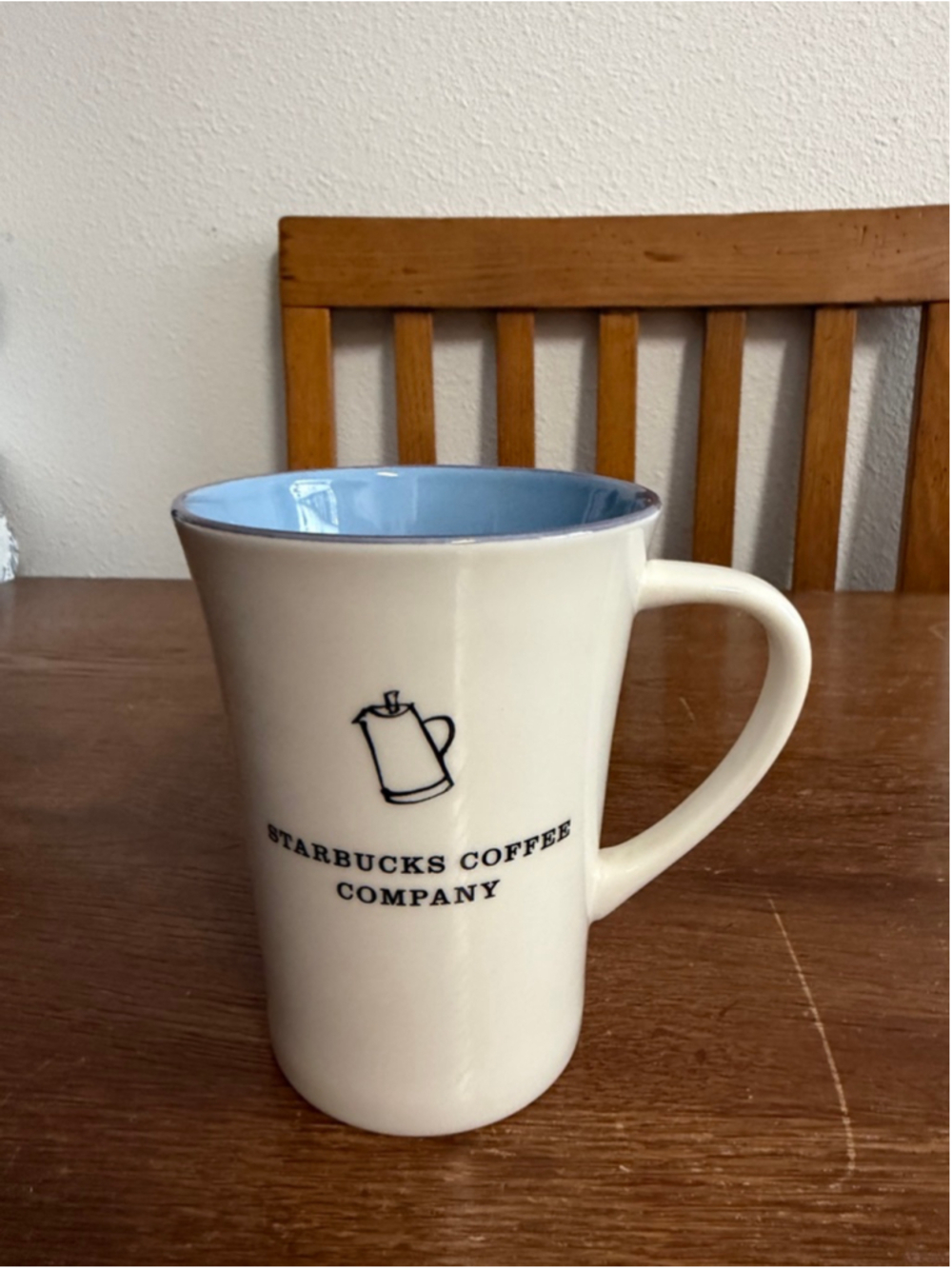 Starbucks Coffee Company 2006 White Blue Interior Ceramic Mug Coffee Pot Logo 13